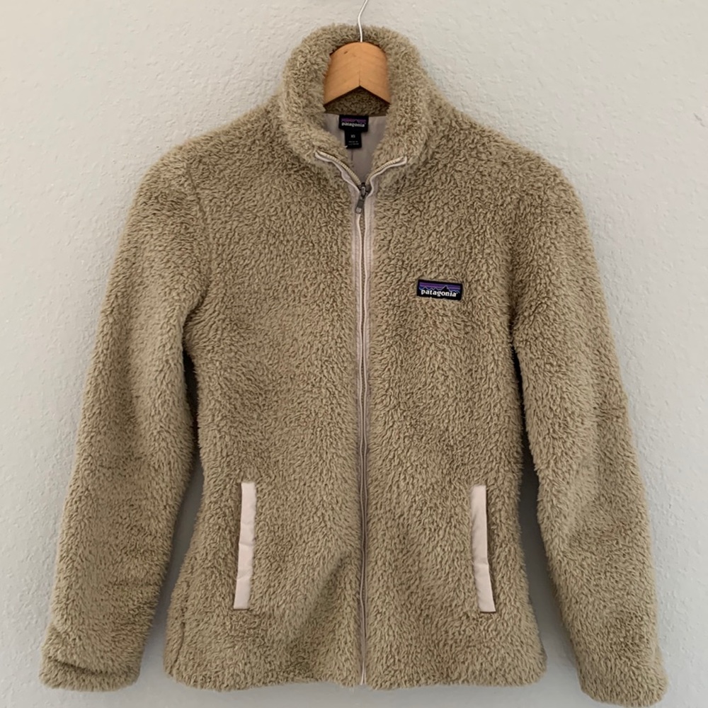 Patagonia | Women's Fleece Zip Up Long Sleeve Khaki pre-worn condition